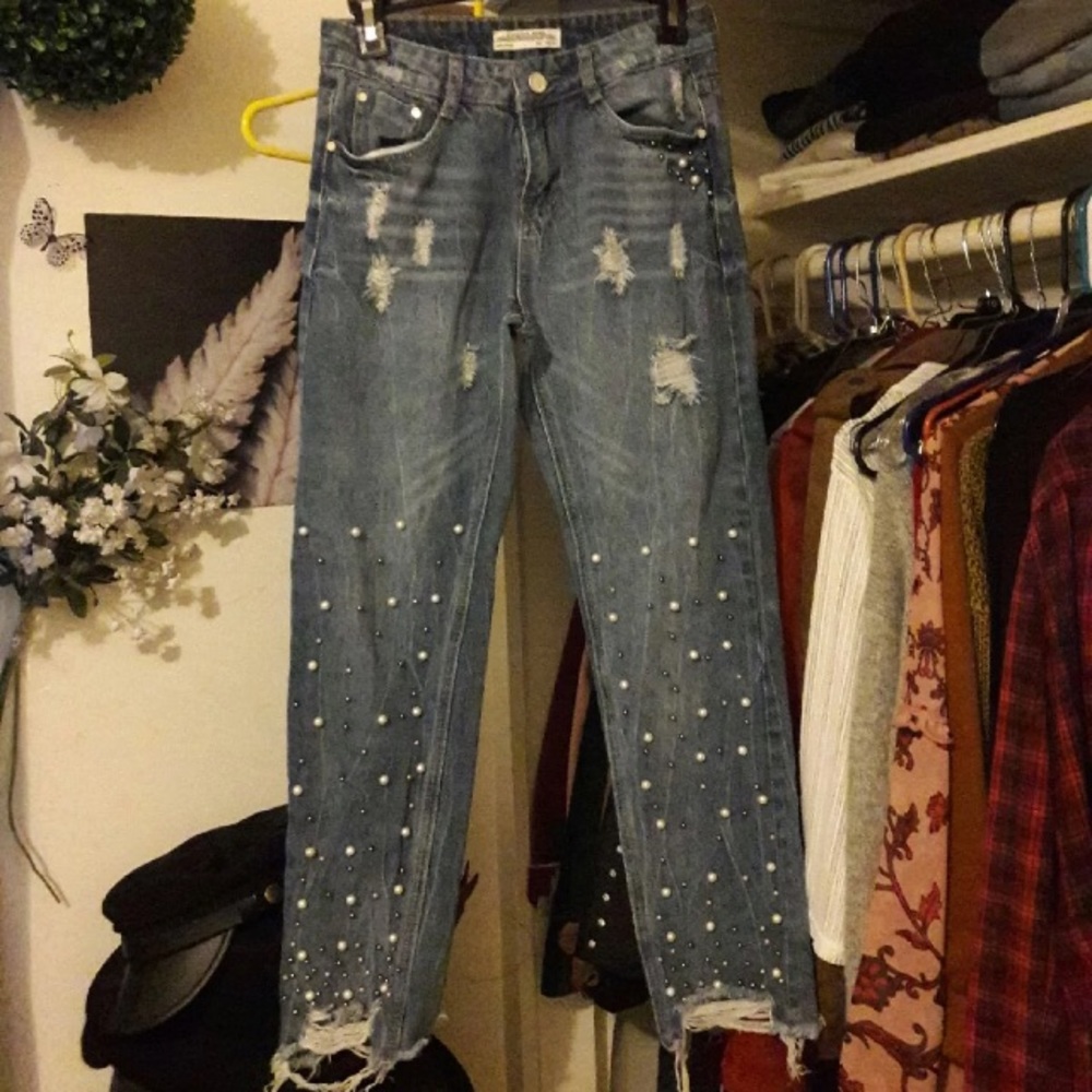 High waisted Beaded jeans